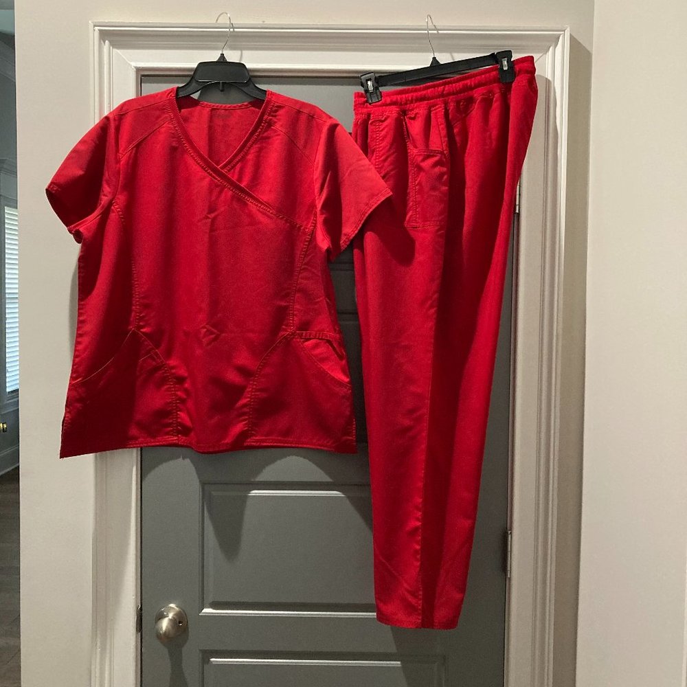 Women Scrubstar Set: XL Red Scrub Set Top and Pants